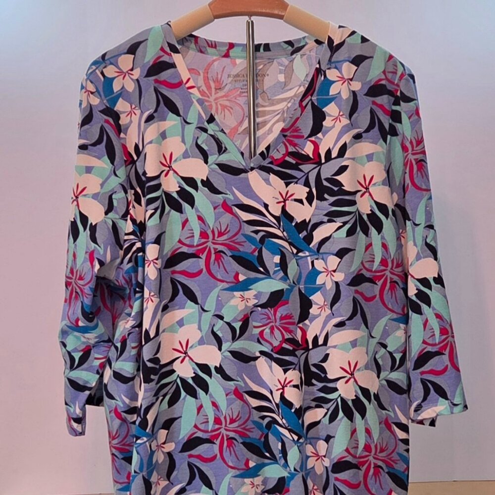 Jessica London Navy Floral Pattern 3/4 Sleeve Top – Size 22/24 - Never Worn